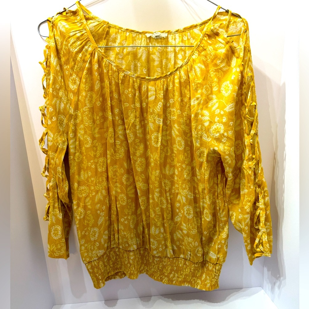 Como Blu floral light weight blouse XL